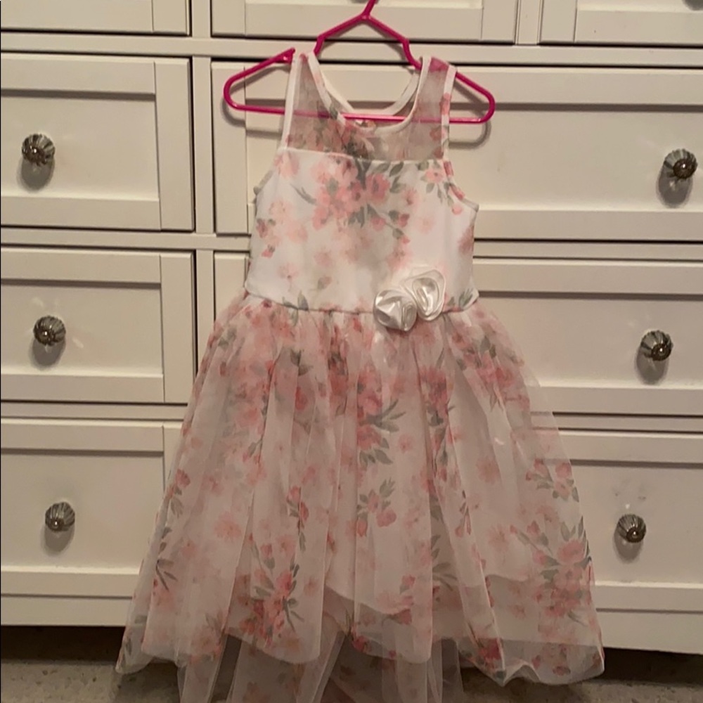 Lilt pink floral dress with white lining.